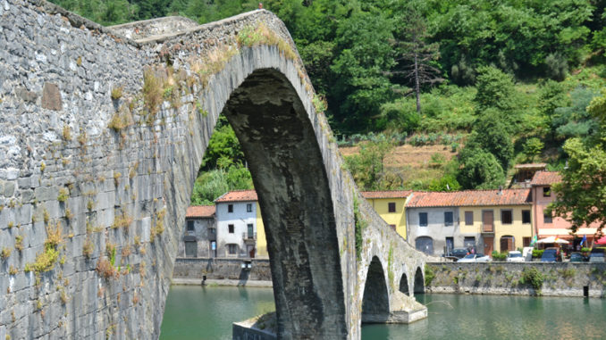 Ponte del Diavolo di Borgo a Mozzano